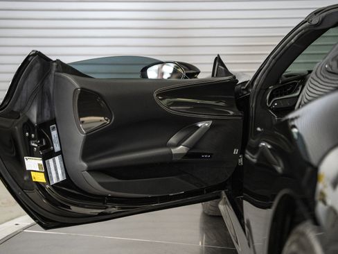 Certified 2024 Ferrari SF90 Spider image 33