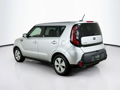 Used 2016 Kia Soul FWD image 5