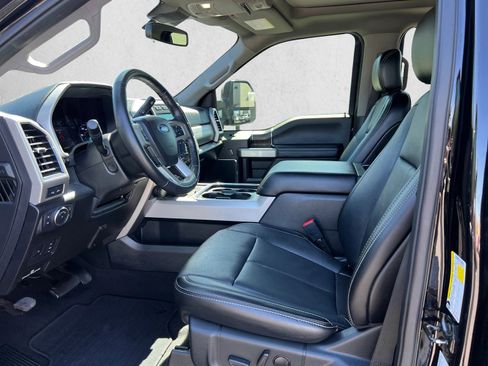 Used 2020 Ford F350 Lariat w/ Lariat Ultimate Package AWD/4WD image 11
