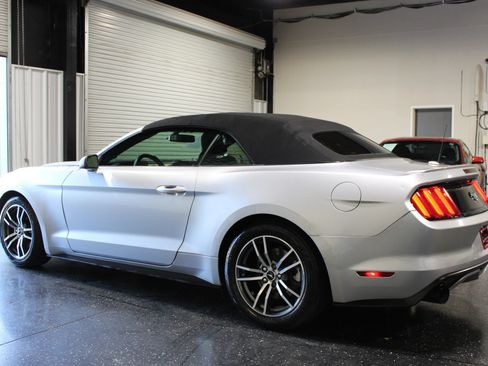 Used 2016 Ford Mustang Premium RWD image 6