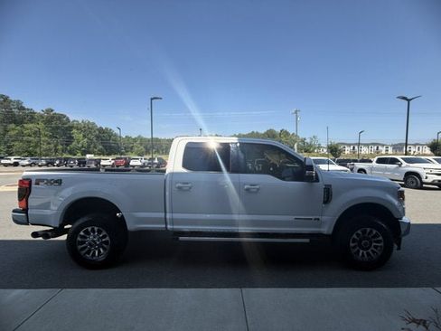 Used 2022 Ford F250 Lariat w/ FX4 Off-Road Package AWD/4WD image 7