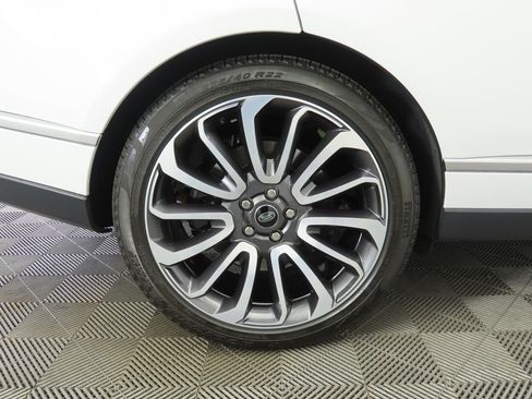 Used 2022 Land Rover Range Rover Westminster Edition image 31