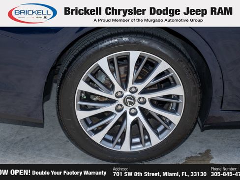 Used 2019 Lexus ES 350 w/ Premium Package FWD image 41