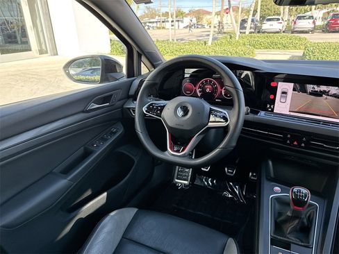 Used 2022 Volkswagen GTI SE image 22