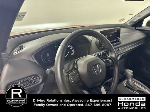 Certified 2025 Honda HR-V Sport image 24