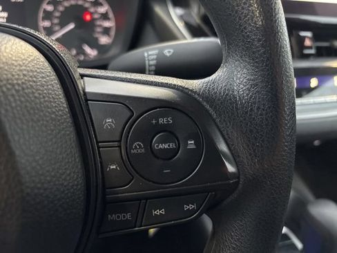 Used 2024 Toyota Corolla LE FWD image 18