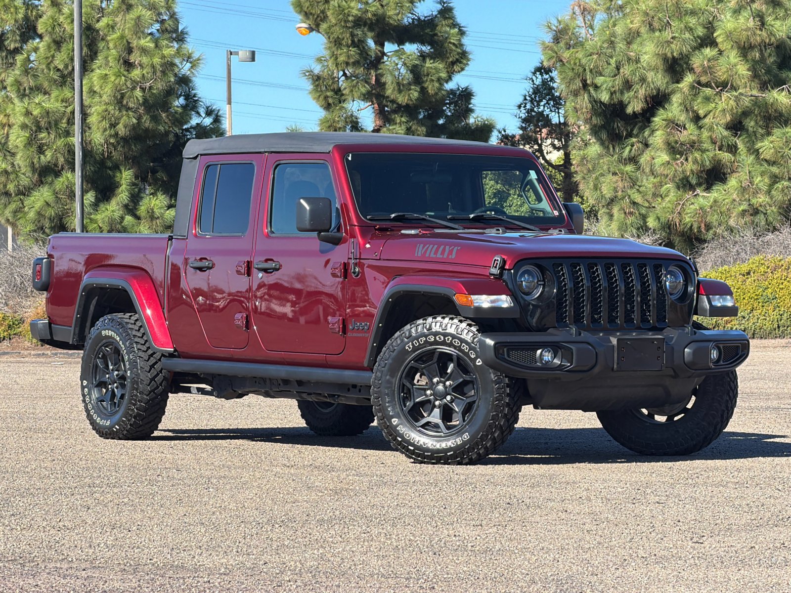 Used 2021 Jeep Gladiator Sport AWD/4WD image 2