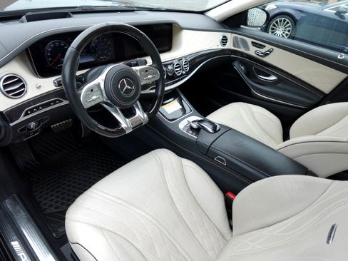 Used 2020 Mercedes-Benz S 63 AMG 4MATIC Sedan w/ Warmth & Comfort Package image 23