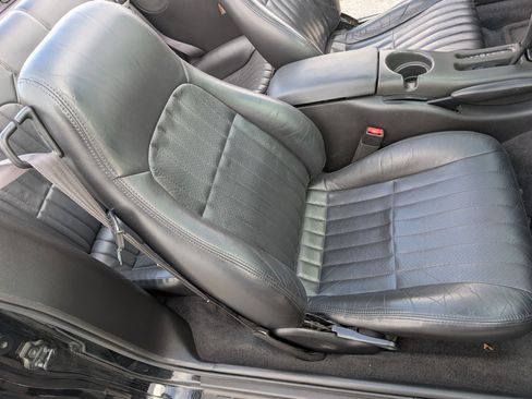 Used 2001 Chevrolet Camaro Z28 w/ SS Performance/Appearance Pkg image 74