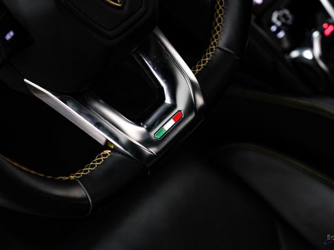 Used 2021 Lamborghini Urus image 50