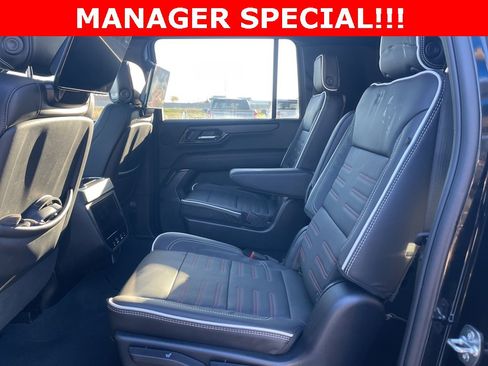 Certified 2025 GMC Yukon XL AT4 Ultimate image 31