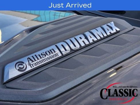 Used 2024 Chevrolet Silverado 2500 LTZ w/ LTZ Plus Package image 20