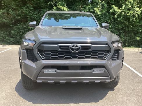 Certified 2024 Toyota Tacoma TRD Sport AWD/4WD image 19