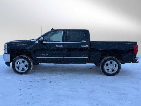 Used 2018 Chevrolet Silverado 1500 LTZ w/ Sport Package image 6