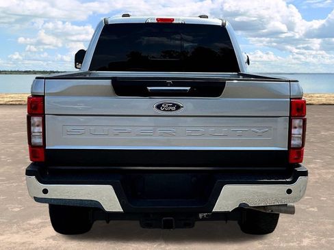 Used 2022 Ford F250 Lariat w/ Lariat Value Package AWD/4WD image 8