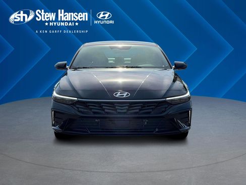 New 2026 Hyundai Elantra Limited image 13