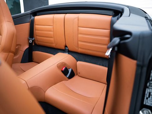 Used 2026 Porsche 911 GTS image 33