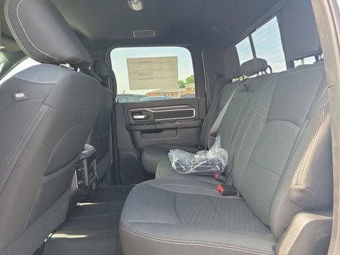 New 2026 RAM 3500 Big Horn AWD/4WD image 10