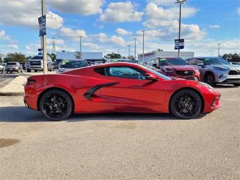 Used 2022 Chevrolet Corvette Stingray Preferred Cpe w/ 2LT image 8
