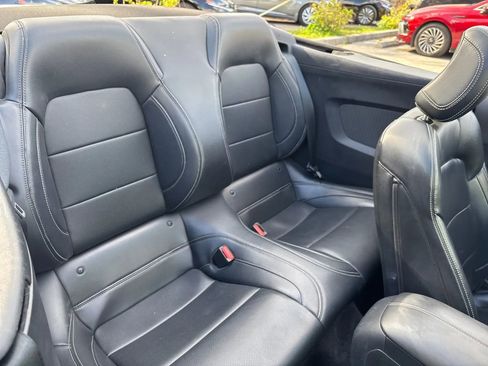 Used 2024 Ford Mustang Premium image 15