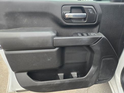 Used 2022 Chevrolet Silverado 2500 W/T w/ WT Fleet Convenience Package image 9