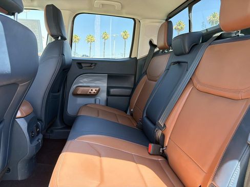 Certified 2024 Ford Maverick Lariat FWD image 18
