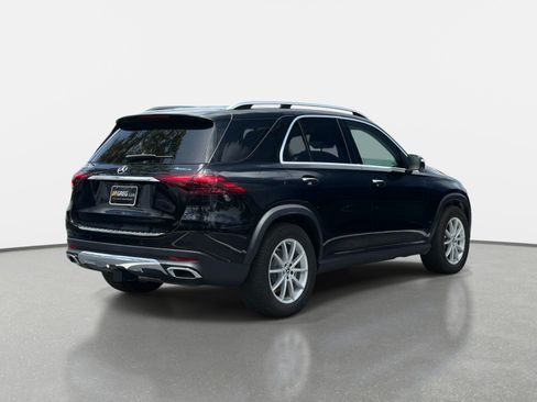 Used 2024 Mercedes-Benz GLE 350 4MATIC w/ Winter Package image 3