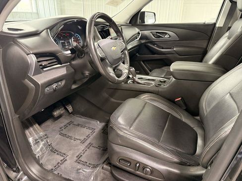 Used 2019 Chevrolet Traverse Premier w/ Redline Edition AWD/4WD image 10