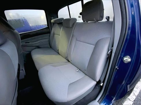 Used 2014 Toyota Tacoma 4x4 Double Cab w/ TRD Sport Package image 20