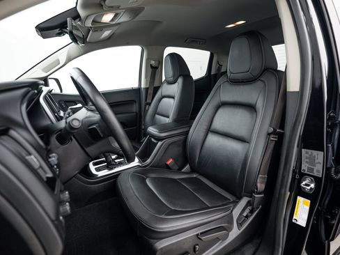 Used 2021 Chevrolet Colorado LT w/ Safety Package AWD/4WD image 17