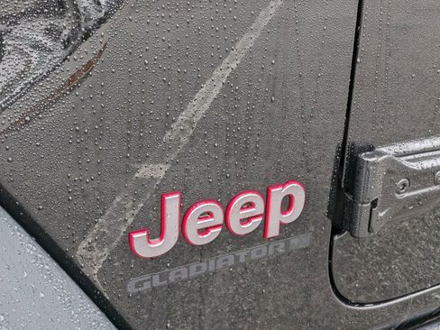 New 2026 Jeep Gladiator Rubicon AWD/4WD image 23