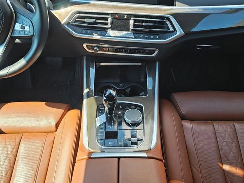 Used 2022 BMW X5 xDrive45e AWD/4WD image 15