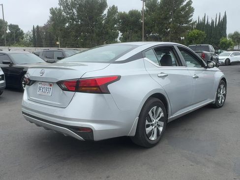Used 2023 Nissan Altima 2.5 S FWD image 6