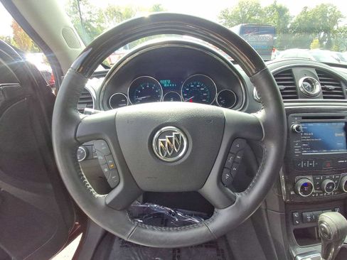 Used 2017 Buick Enclave Leather FWD image 22