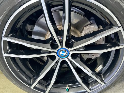 Used 2023 BMW 330e w/ M Sport Package image 32