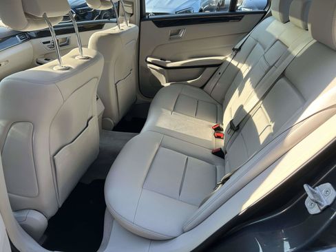 Used 2014 Mercedes-Benz E 350 Sedan image 24