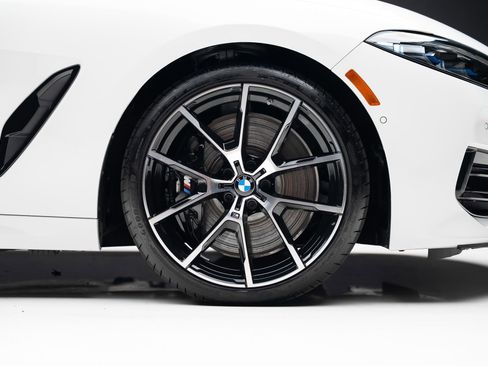 Used 2025 BMW M850i xDrive AWD/4WD image 41