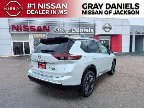 New 2026 Nissan Rogue Platinum AWD/4WD image 7