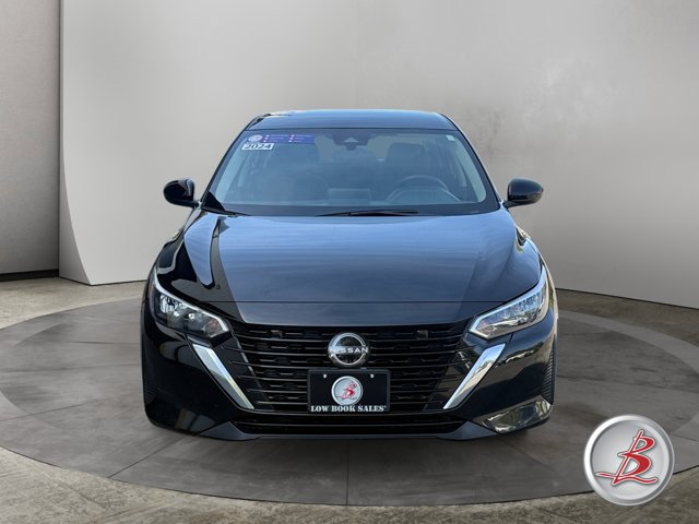 Used 2024 Nissan Sentra SV FWD image 2
