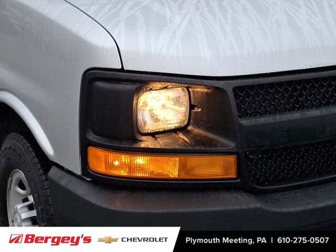 Certified 2016 Chevrolet Express 2500 LS image 10