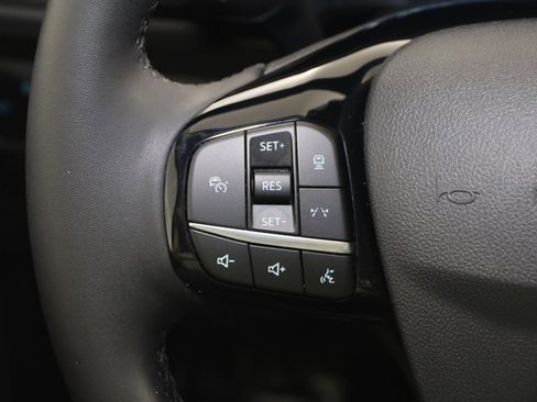 Used 2023 Ford Escape Platinum image 33