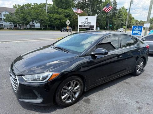Used 2018 Hyundai Elantra SEL FWD image 4