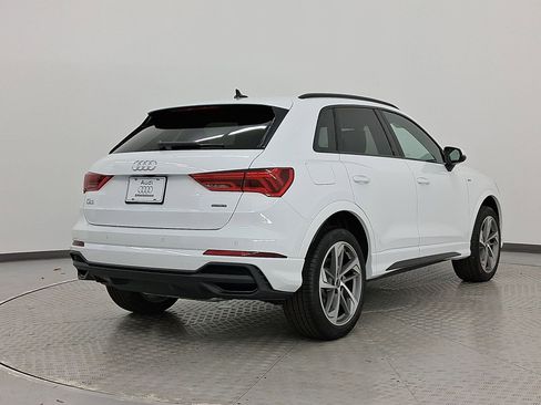 New 2025 Audi Q3 2.0T Premium image 9