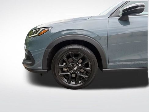 Used 2023 Honda HR-V Sport image 11