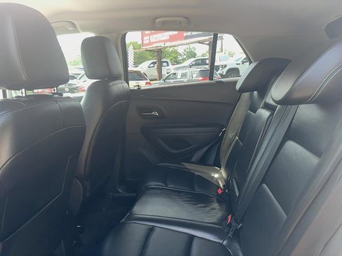 Used 2016 Chevrolet Trax LTZ AWD/4WD image 10