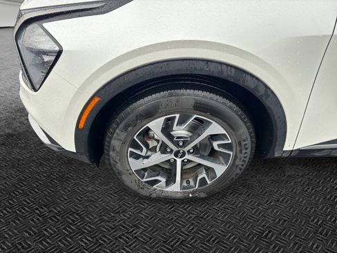 Used 2023 Kia Sportage EX AWD/4WD image 11