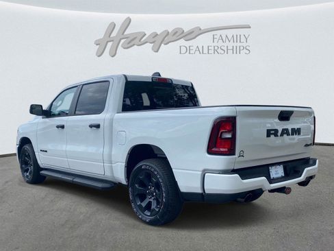 New 2026 RAM 1500 Express AWD/4WD image 5