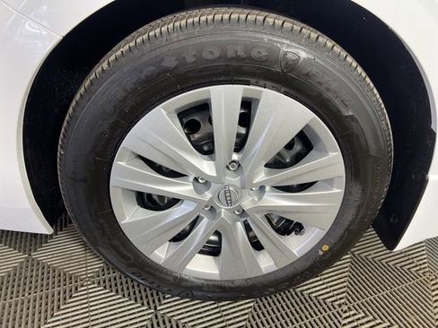 New 2025 Nissan Sentra S image 8