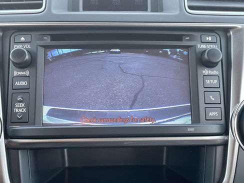 Used 2013 Toyota Highlander Limited AWD/4WD image 25