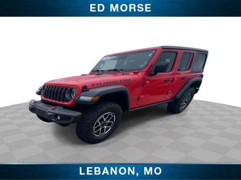 Used 2025 Jeep Wrangler Unlimited Rubicon AWD/4WD image 3